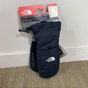 NEW North Face Youth Goretex Mitts